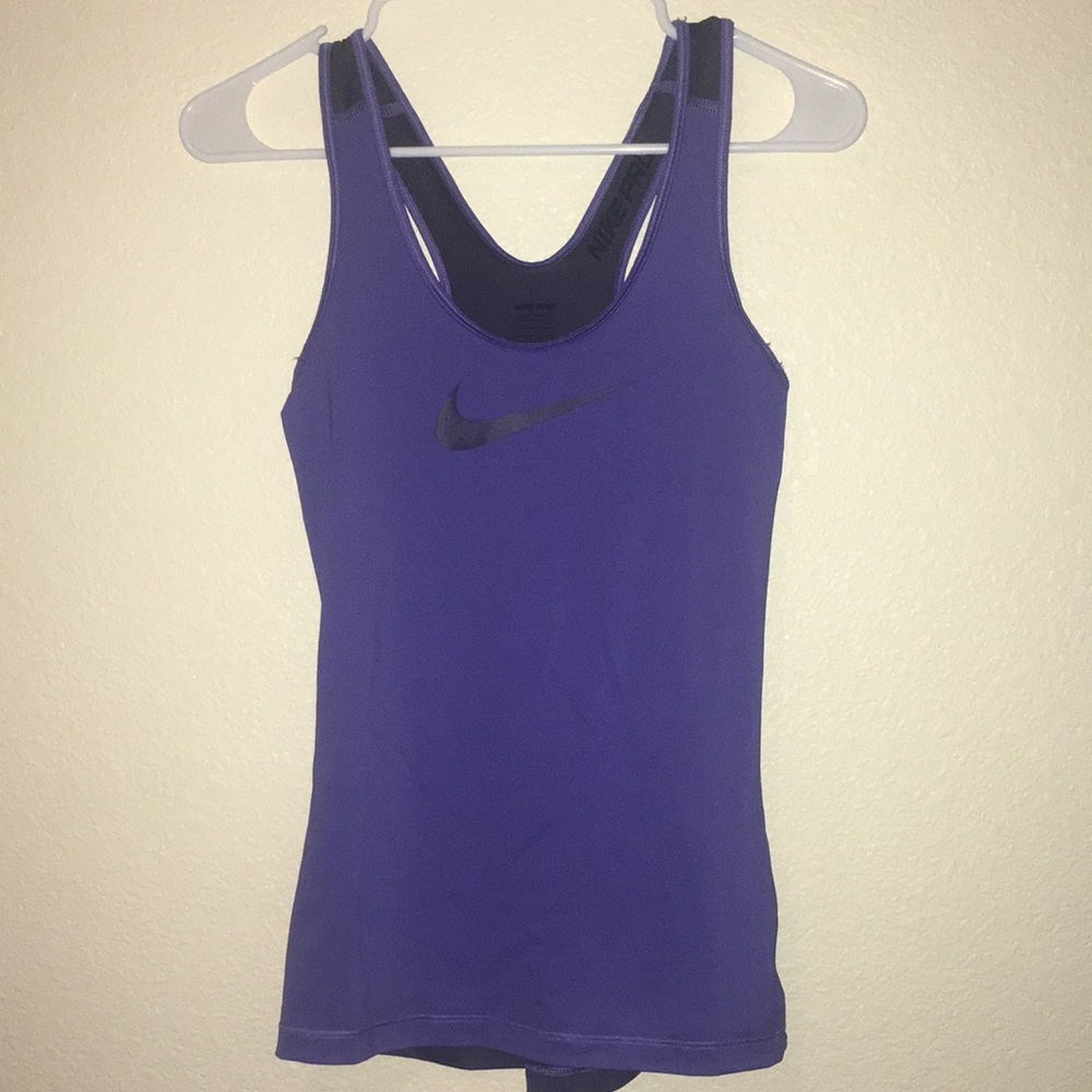 Nike Pro fitted tank